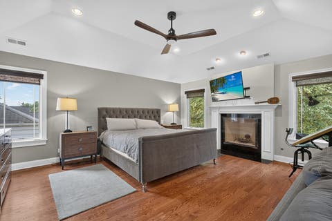 Tiny photo for 450 N Elm Avenue, Elmhurst, IL 60126 (MLS # 12723097)