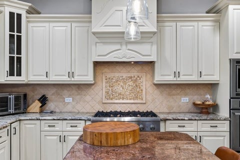 Tiny photo for 450 N Elm Avenue, Elmhurst, IL 60126 (MLS # 12723097)