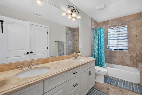 Tiny photo for 450 N Elm Avenue, Elmhurst, IL 60126 (MLS # 12723097)