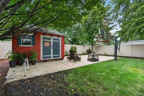 Tiny photo for 450 N Elm Avenue, Elmhurst, IL 60126 (MLS # 12723097)