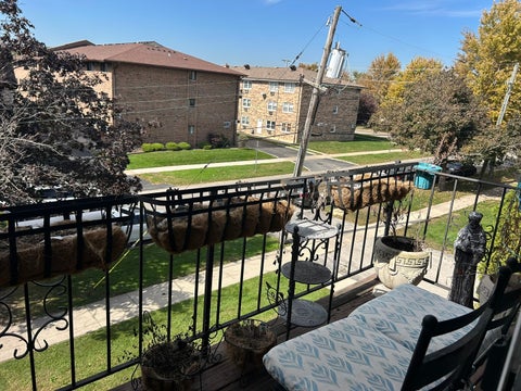 Tiny photo for 9817 Nottingham Avenue #303, Chicago Ridge, IL 60415 (MLS # 12793329)