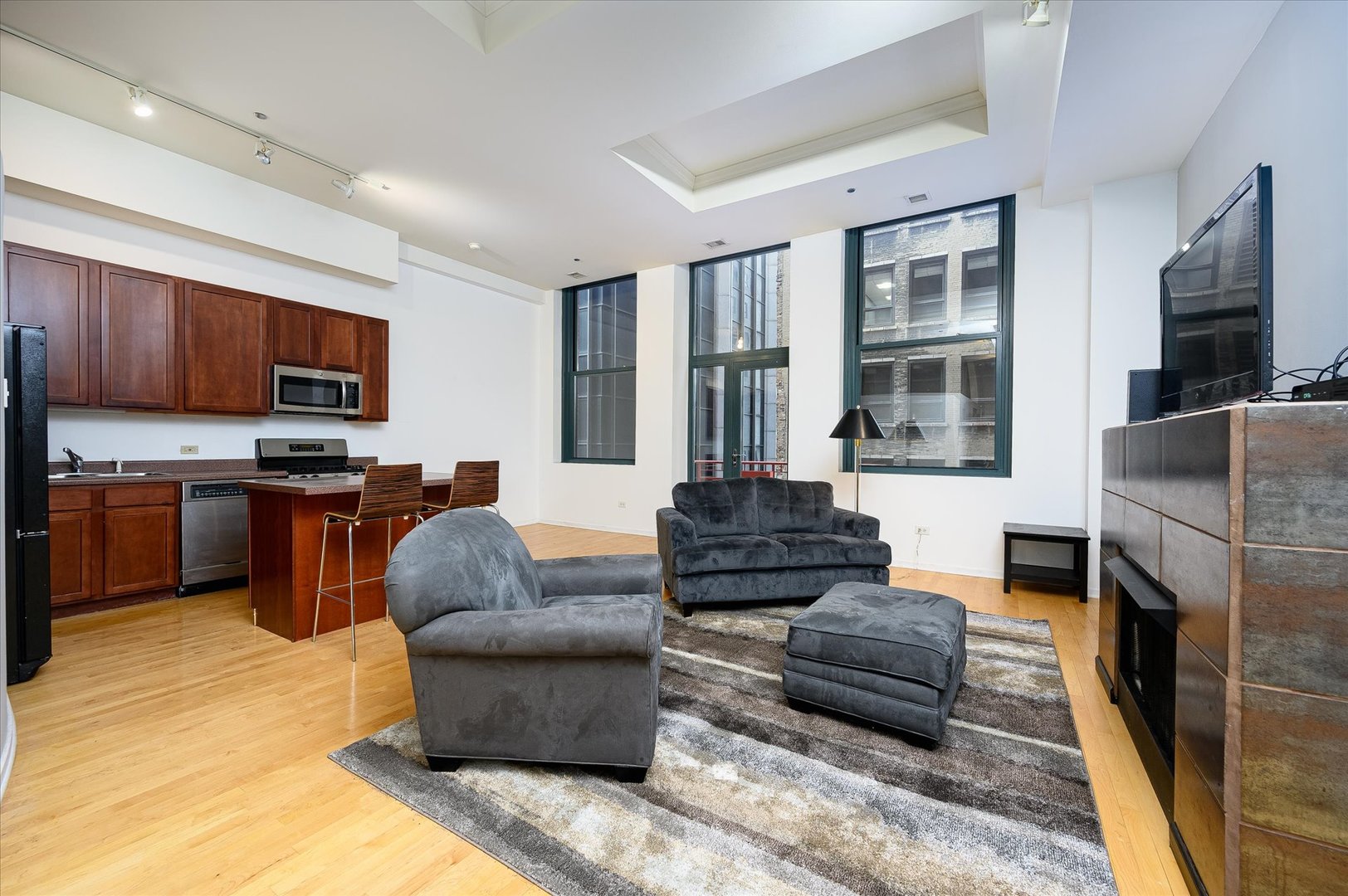 208 W Washington Street 602