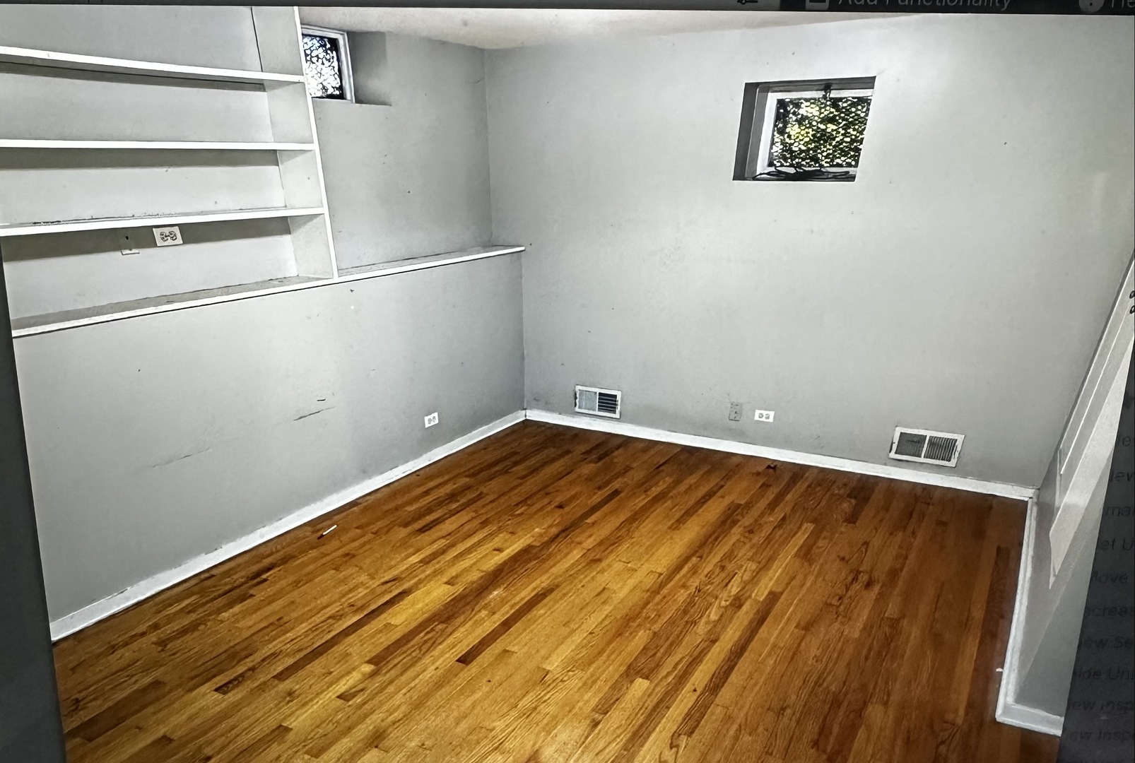 2233 W Armitage Avenue CH