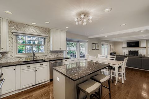 Tiny photo for 2S481 White Birch Lane, Wheaton, IL 60189 (MLS # 12507869)