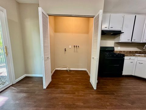 Tiny photo for 303 Ann Street, South Elgin, IL 60177 (MLS # 12498134)