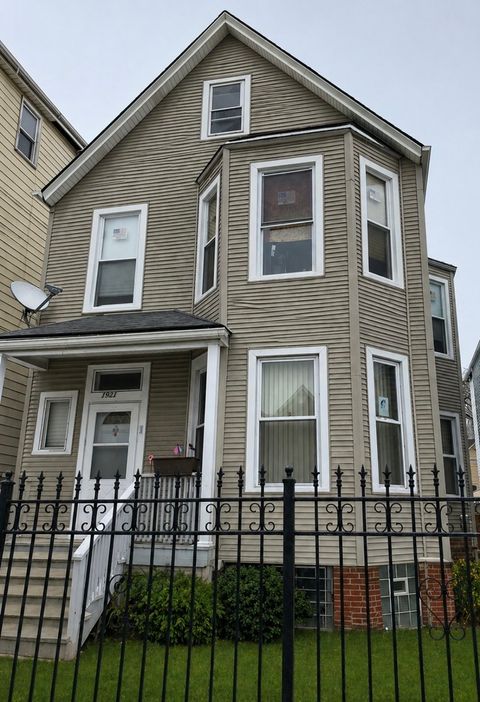 1921 N Pulaski Road 1 Chicago IL 60639