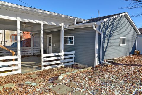 Tiny photo for 634 1st Avenue, Ottawa, IL 61350 (MLS # 12550284)