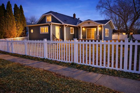 Photo of 634 1st Avenue, Ottawa, IL 61350 (MLS # 12550284)