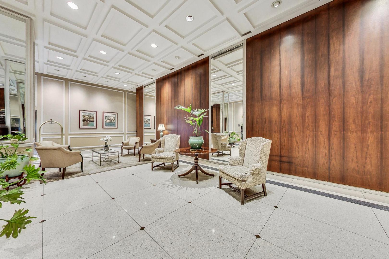 777 N Michigan Avenue 3406