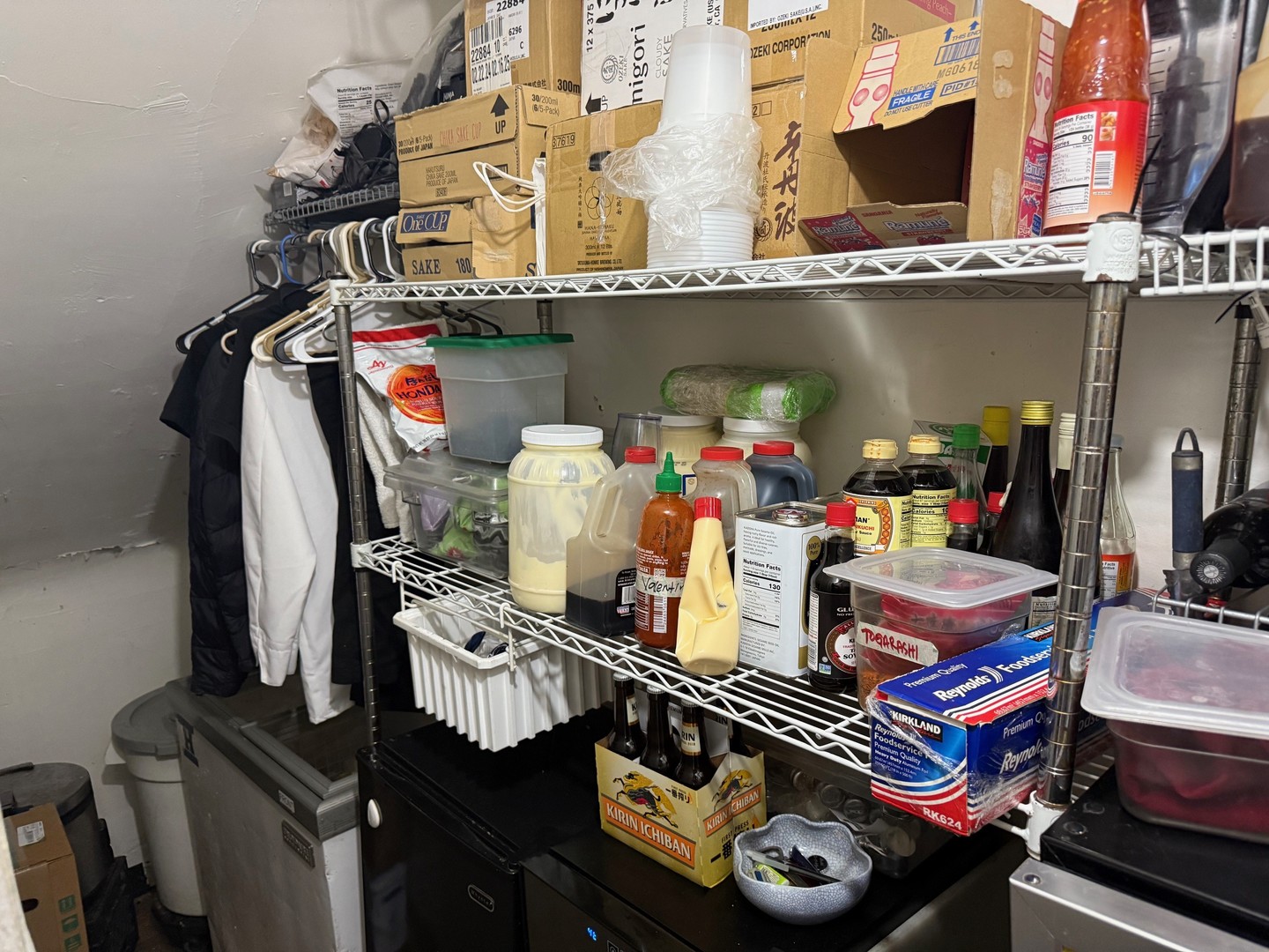 806 W WEBSTER Avenue