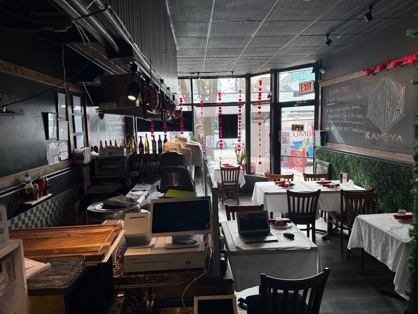 806 W WEBSTER Avenue