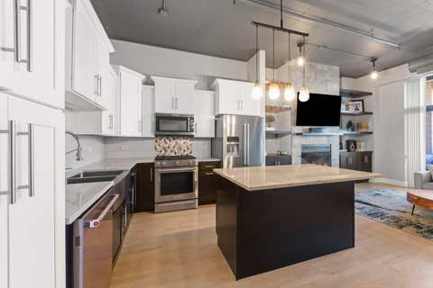 Tiny photo for 1301 W Madison Street #305, Chicago, IL 60607 (MLS # 12663704)