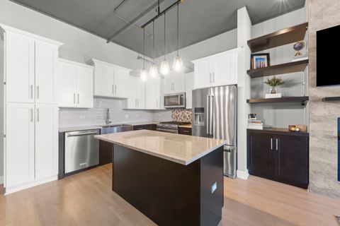 Tiny photo for 1301 W Madison Street #305, Chicago, IL 60607 (MLS # 12663704)