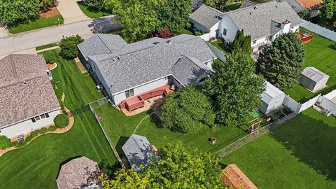 Tiny photo for 809 Cherokee Lane, Pontiac, IL 61764 (MLS # 12687742)