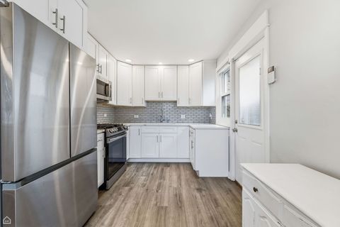 Tiny photo for 805 Norfolk Avenue, Westchester, IL 60154 (MLS # 12495983)