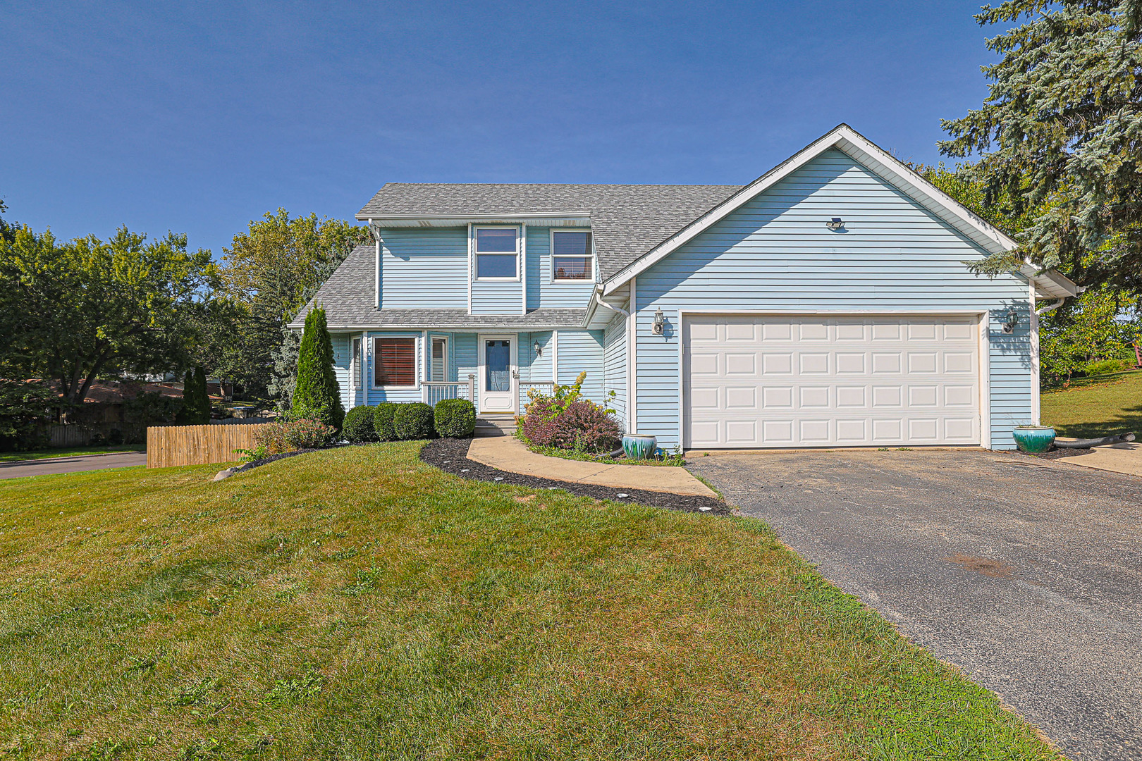 Rockford, Illinois 61109, United States, 3 Bedrooms Bedrooms, ,3 BathroomsBathrooms,Residential,Active,217040