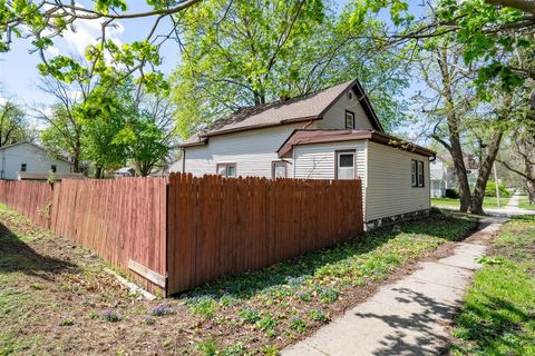 Tiny photo for 501 E Locust Street, Normal, IL 61761 (MLS # 12623530)