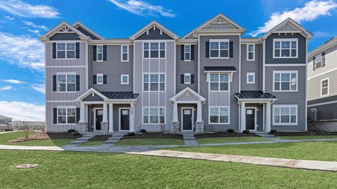 2139 yellowstone Boulevard Mundelein IL 60060