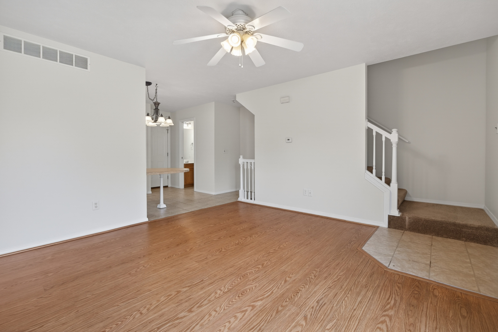 3 Ross Drive 6