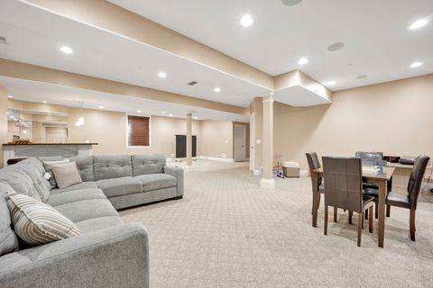 Tiny photo for 2323 Douglas Avenue, Des Plaines, IL 60018 (MLS # 12596029)