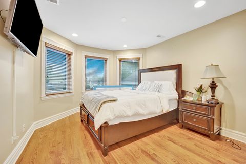 Tiny photo for 2323 Douglas Avenue, Des Plaines, IL 60018 (MLS # 12596029)