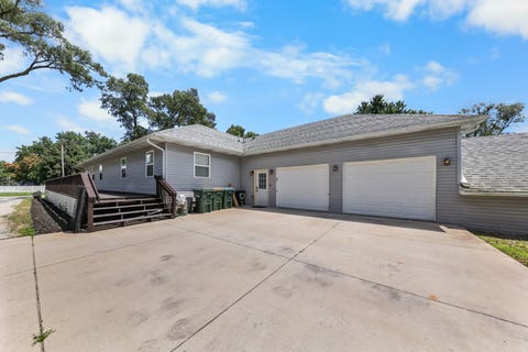 Tiny photo for 545 E 2nd Street, Coal City, IL 60416 (MLS # 12672727)