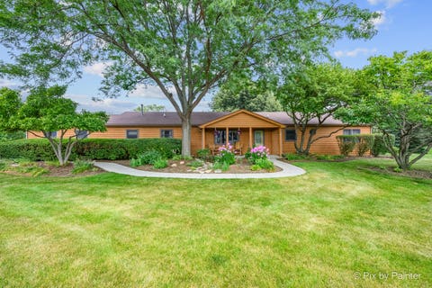 Photo of 2116 N Pebble Drive, McHenry, IL 60051 (MLS # 12724955)