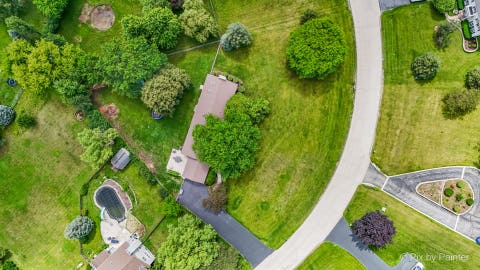 Tiny photo for 2116 N Pebble Drive, McHenry, IL 60051 (MLS # 12724955)