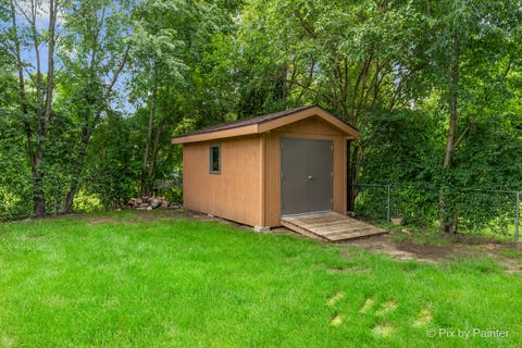 Tiny photo for 2116 N Pebble Drive, McHenry, IL 60051 (MLS # 12724955)