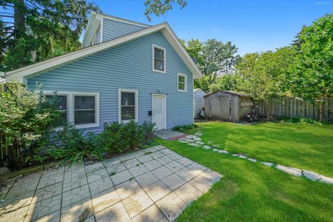 Tiny photo for 2108 Harrison Street, Evanston, IL 60201 (MLS # 12455233)
