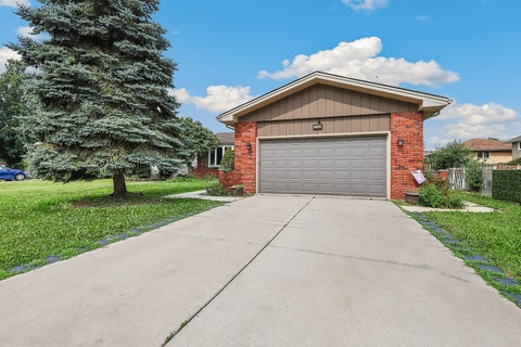 Photo of 17042 Lockwood Avenue, Oak Forest, IL 60452 (MLS # 12711690)