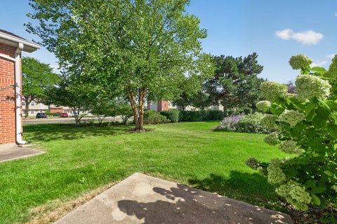 Tiny photo for 755 W Happfield Drive, Arlington Heights, IL 60004 (MLS # 12756041)