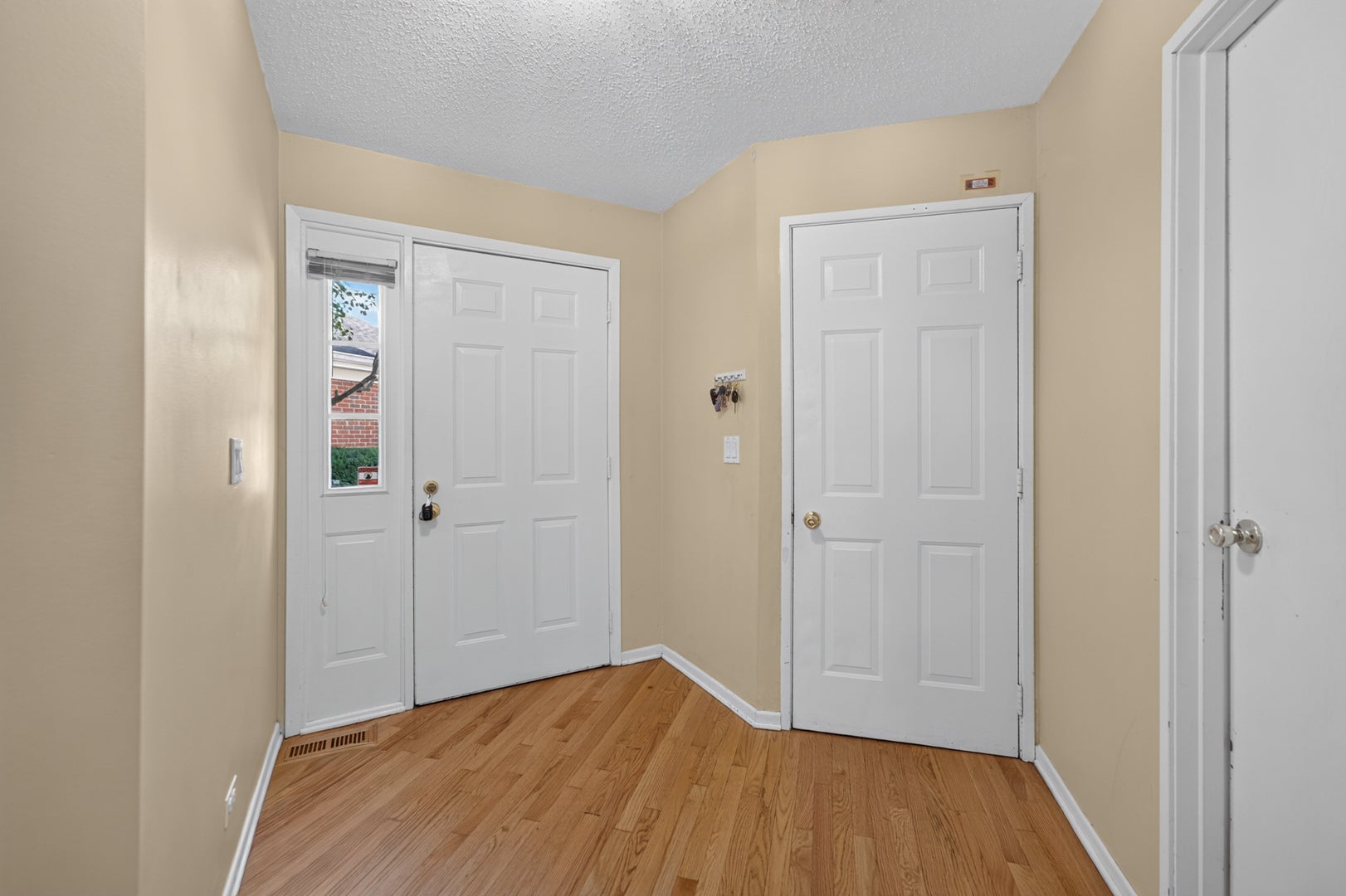 755 W Happfield Drive
