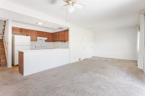 Tiny photo for 609 Carriage Hill Drive, Glenview, IL 60025 (MLS # 12606988)