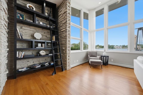 Tiny photo for 130 N Dee Road, Park Ridge, IL 60068 (MLS # 12734680)