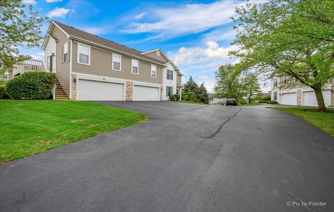 Tiny photo for 76 Johnson Court, North Aurora, IL 60542 (MLS # 12635437)