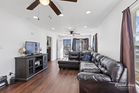 Tiny photo for 245 N 6th Avenue, Kankakee, IL 60901 (MLS # 12510490)