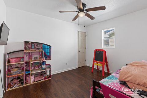 Tiny photo for 245 N 6th Avenue, Kankakee, IL 60901 (MLS # 12510490)