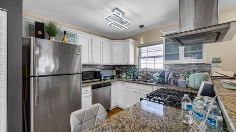 Tiny photo for 1453 E 72nd Street #3, Chicago, IL 60619 (MLS # 12611055)