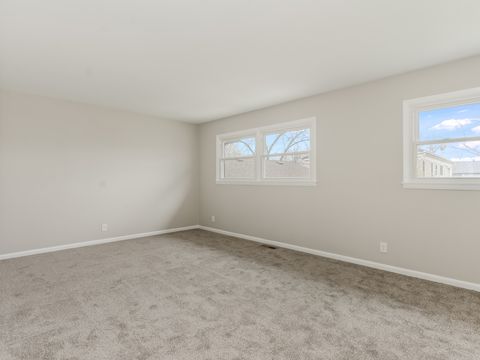 Tiny photo for 322 Rockhurst Road, Bolingbrook, IL 60440 (MLS # 12531164)