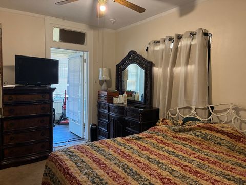 Tiny photo for 7340 S Crandon Avenue, Chicago, IL 60649 (MLS # 12650827)