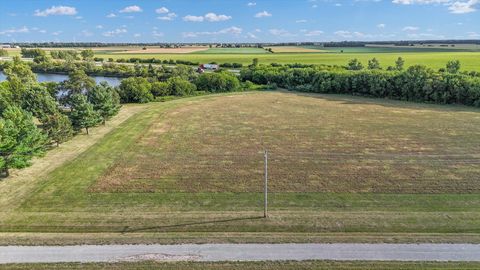 Tiny photo for 11 Moss Drive, Farmer City, IL 61842 (MLS # 12457825)