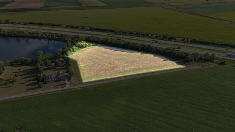 Tiny photo for 11 Moss Drive, Farmer City, IL 61842 (MLS # 12457825)