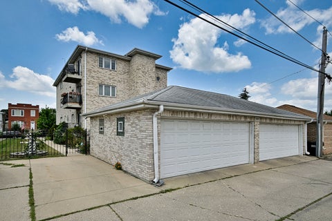 Tiny photo for 2511 N 74th Avenue #3, Elmwood Park, IL 60707 (MLS # 12763950)