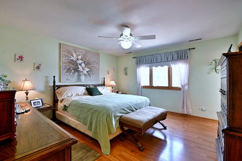 Tiny photo for 2511 N 74th Avenue #3, Elmwood Park, IL 60707 (MLS # 12763950)