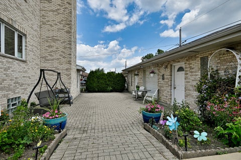 Tiny photo for 2511 N 74th Avenue #3, Elmwood Park, IL 60707 (MLS # 12763950)