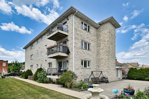 Tiny photo for 2511 N 74th Avenue #3, Elmwood Park, IL 60707 (MLS # 12763950)