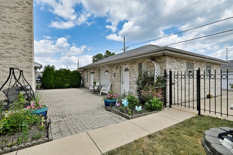 Tiny photo for 2511 N 74th Avenue #3, Elmwood Park, IL 60707 (MLS # 12763950)