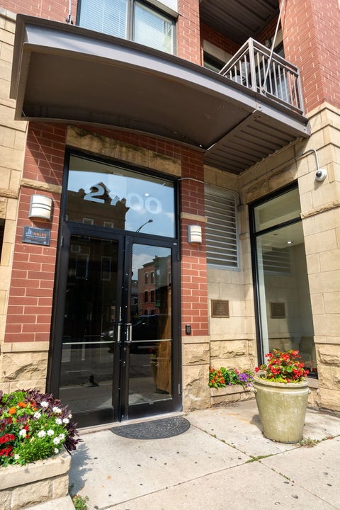Photo of 2700 N Halsted Street #PH3, Chicago, IL 60614 (MLS # 12732507)