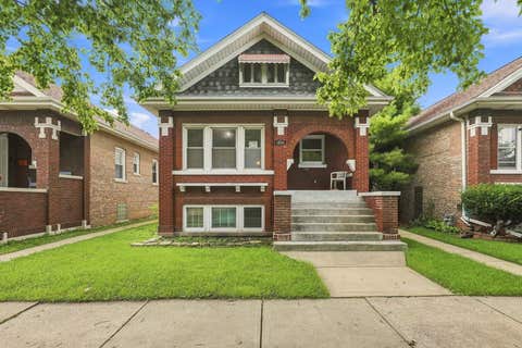 Photo of 1806 Harvey Avenue, Berwyn, IL 60402 (MLS # 12738439)